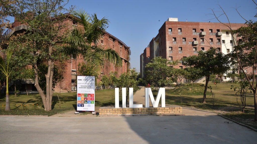 COLLEGE OF ENGINEERING AND TECH., IILM ACADEMY FOR HIGHER LEARNING, GREATER NOIDA 1 COLLEGE OF ENGINEERING AND TECH. IILM ACADEMY FOR HIGHER LEARNING GREATER NOIDA 1